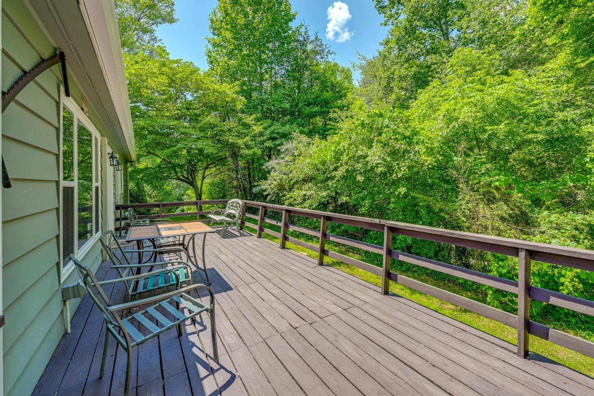 Whittier Vacation Rental Cabin With Private Hot Tub 외부 사진